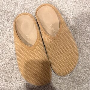 Rothy's Camel Knit Slip-On Shoes